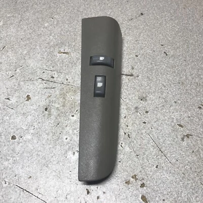 1995 1996 1997 Chevrolet S10 Blazer Jimmy RH Beige ￼Power Window Switch - Image 1 of 4