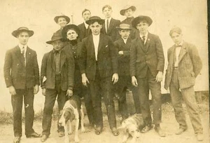 GUYS & HOUND DOGS*ANTIQUE PHOTOGRAPH ON BOARD - Picture 1 of 2