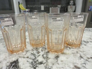 IKEA POKAL Set di 4 bicchieri in vetro rosa trasparente con pannelli NUOVI - Foto 1 di 5