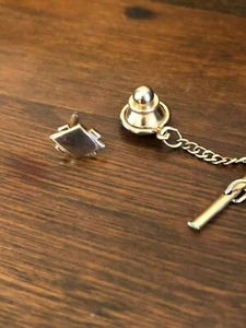 Diamond Shape Tie Tack Kind Of Looks Like Sunaco Logo Gold Tone - Picture 1 of 2