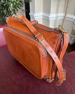Top-Grain Leder Bally of Switzerland Bekleidungstasche Made in Italy - Bild 1 von 13