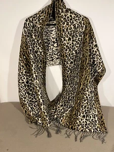 Bufanda polar estampada animal Lipsy London para mujer talla única - Imagen 1 de 8