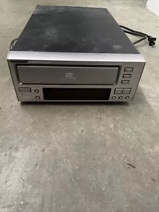 Onkyo C-707CHX 3-Disc Changer For Parts Or Repair Powers On Tray Does Not Open - Picture 1 of 3