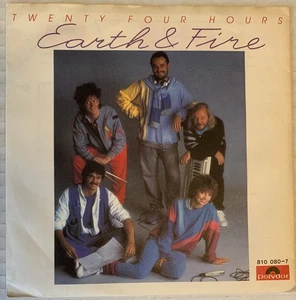 EARTH & FIRE - TWENTY FOUR HOURS & IN A STATE OF FLUX - PROMO SINGLE 1982 - Bild 1 von 8