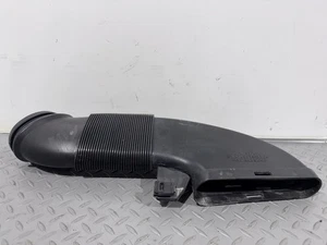 MERCEDES C CLASS W205 14-21 AIR INTAKE PIPE A6510903242 - Picture 1 of 7