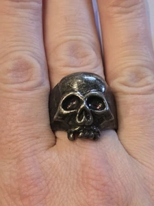 Men's Black Gothic Metal Half Skull Ring Biker Punk Retro Biker Motorcycle - Picture 1 of 6