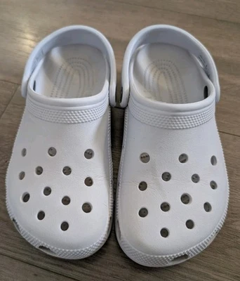 Zuecos Crocs clásicos azul hielo punta redonda sin cordones cómodos para mujer talla 7” Foto 1 de 4