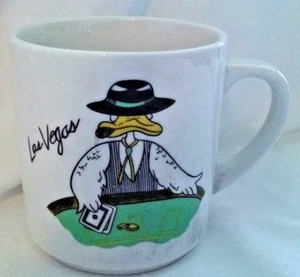 Taza de recuerdo de casino Dealing Duck Cup Las Vegas - Imagen 1 de 5