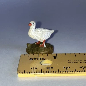 Chicken Hen Replacement Piece for 2002 Grandeur Noel Bethlehem Village Nativity - Picture 1 of 7