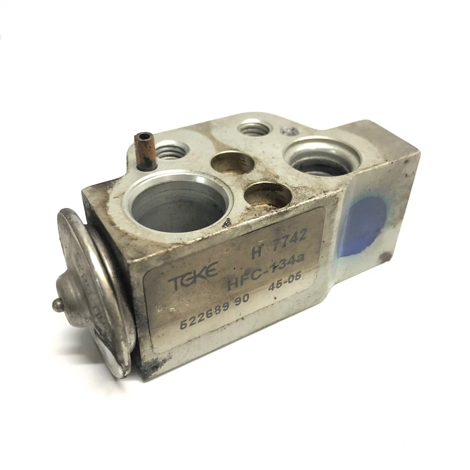 SKODA FABIA 6Y2 1999-2007 GENUINE A/C AIR CON EXPANSION VALVE UNIT 52268990 - Image 1 of 2