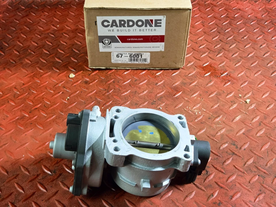 Carrocería de acelerador Cardone 2005-2014 para Ford F-150 Expedition 5,4 L V8 8L3Z9E926A Foto 1 de 4