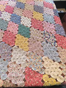 Vintage Yo Yo Quilt Coverlet Diamant Design Stoff aus den 1930er-1960er Jahren selten einzigartig - Bild 1 von 9