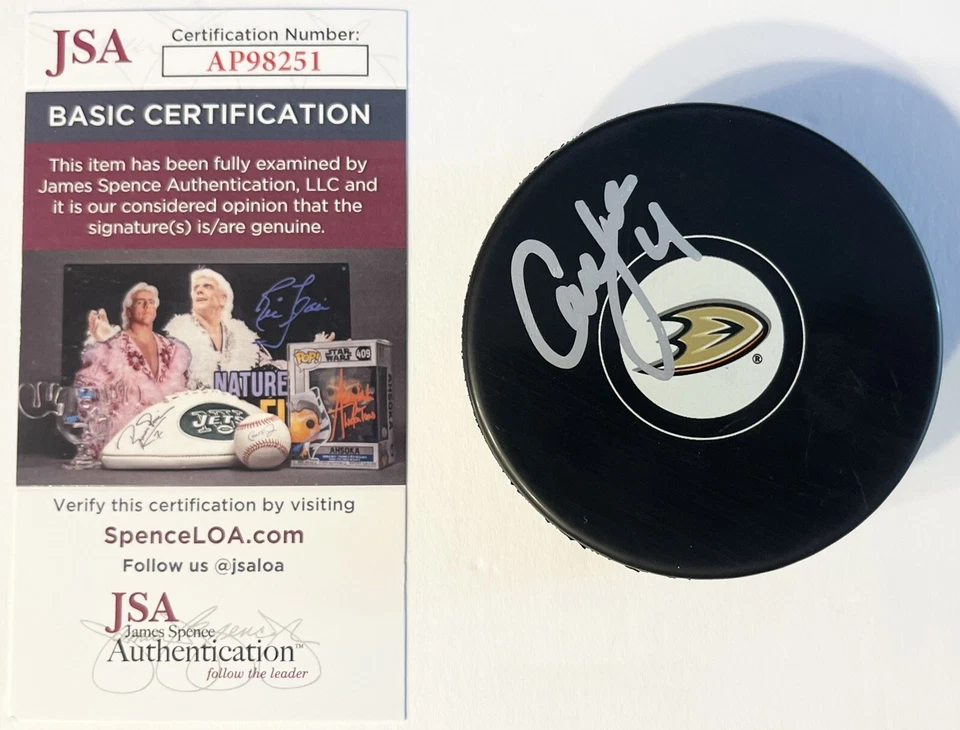 Disco de hockey Cam Fowler firmado autografiado con logotipo de Anaheim Ducks certificado de autenticidad JSA Foto 1 de 1