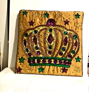 ALMOHADA DE CORONA MARDI GRAS - Imagen 1 de 1
