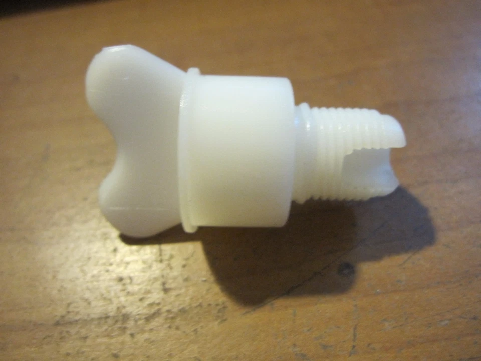 SUBARU GL DL GLF РАДИАТОР PETCOCK СЛИВНАЯ ПРОБКА НОВЫЙ   - Изображение 1 из 1