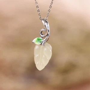 I05 Anhänger Blatt aus heller Jade und grünes Blatt Silber 925 Halskette - Bild 1 von 8