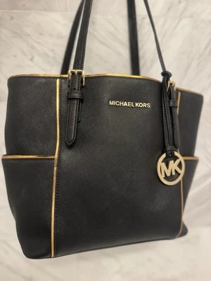 Michael Kors MEDIUM Saffiano Leather Tote handbag Side Pockets 12”x9.5”x5” - Image 1 of 4