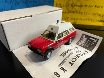 1/43 MVI Peugeot 504 sureleve Dangel 4x4 Ambulance Pompiers Pas de Calais FIRE - Immagine 1 di 2