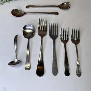 8 Mixed Variety Serving Pieces Lot Silver Metal Oneida Italy Forks Spoons Towle - Picture 1 of 14
