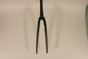 Fuji FC-440 Carbon Fork Tapered x 250mm 700c Threadless Rim Brake 9mm QR FKC39 - Picture 1 of 3