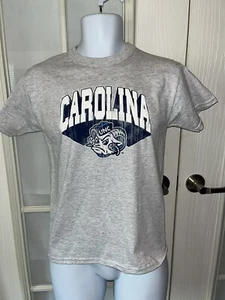 Neu mit Etikett UNC Jugend T-Shirt Größe Large - Bild 1 von 2