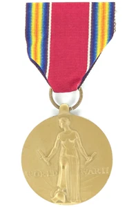 1941-46 WWII US Freedom Victory Medal Good Condition - Picture 1 of 3