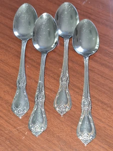 Oneida KENNETT SQUARE Stainless Deluxe Glossy Flatware 4 Teaspoons - Picture 1 of 4