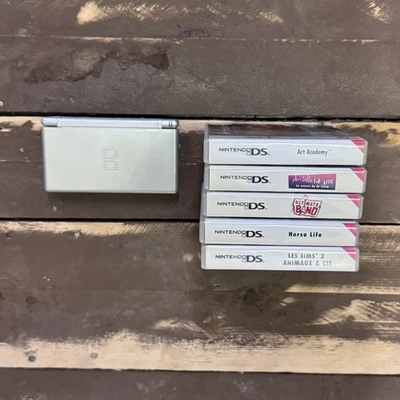 Nintendo DS Lite Silver - Immagine 1 di 4