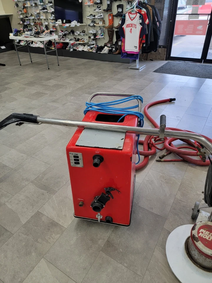 carpet and upholstery cleaner machine commercial - Image 1 of 1