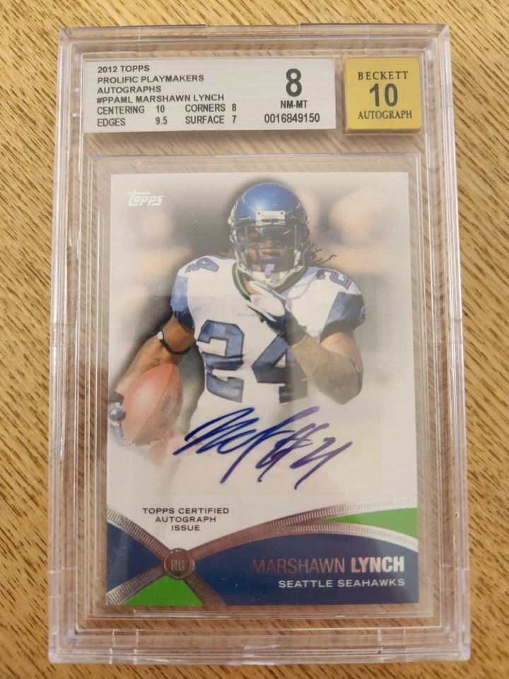 2012 Marshawn Lynch BGS 8 Auto 10 Topps Seattle Seahawks Prolific Playmakers - image 1 of 3