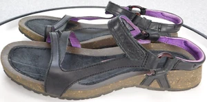 Teva Cabrillo Universal Ankle Strap Sandals Women's 8 Black Solid Low Heel Wedge - Picture 1 of 8