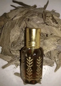 OUD MECCA SANDALWOOD REAL OIL VERY STRONG SMELL PURE ARABIAN  PERFUME OIL 3ml - Picture 1 of 3
