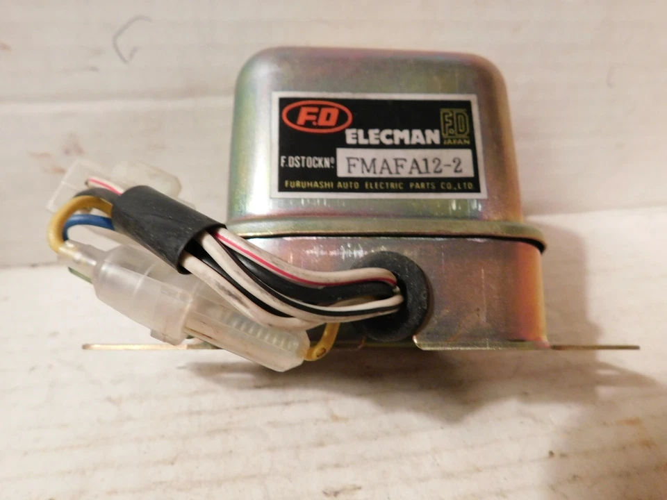 FMAFA-12-2 MAZDA B1600 B1800 GLC 808 FORD COURIER VOLTAGE REGULATOR  - Image 1 of 2