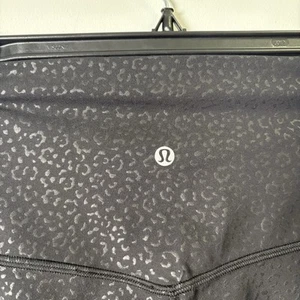Pantaloncini Lululemon Align High-Rise nuovi con etichette taglia 6 stampa leopardata attuali in negozio - Foto 1 di 6
