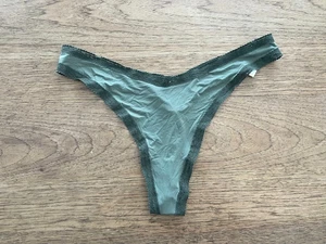 Aerie Smooth Green X-LARGE SMOOTHEZ Microfiber Lace Thong Underwear Panty NWT - Picture 1 of 2