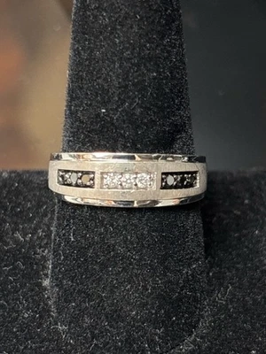 Diamond Wedding Band 3 Dias 10K White Gold 5.44g Size 9.25 (QUC025884) - Image 1 of 3