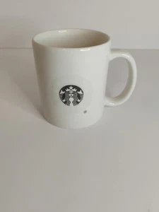 Tazza caffè bianca Starbucks 2004 con logo sirena nera e anello esterno bianco - Foto 1 di 5