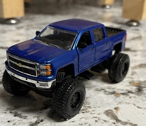 2014 Chevy Silverado 1500 Z71 Custom 1:52 - Picture 1 of 6