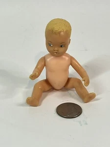 Bambola vintage BARBIE BABYSITS 1965 #953 bambino biondo figura 3" - Foto 1 di 5