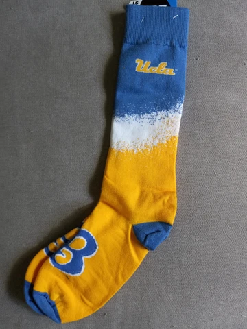😃UCLA Bruins NCAA For Bare Feet Size LARGE 10-13 Marquee Socks😃 Cover