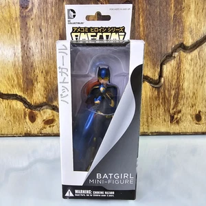 DC Comics Batgirl AME-COMI 5" PVC Miniature Figure Statue Heroine Series NEW - Picture 1 of 9