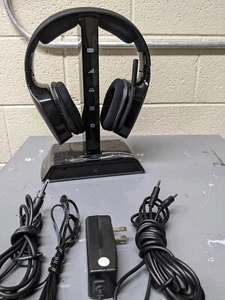Razer Chimaera Wireless Gaming Headset 5.1 Mic Headphones w/ Charging Dock Stand - Picture 1 of 10