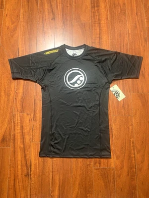 Camisa Negra Shoyoroll Rashguard Manga Corta Talla XL Uniforme Jiu Jitsu 28.5x18.5 Foto 1 de 4
