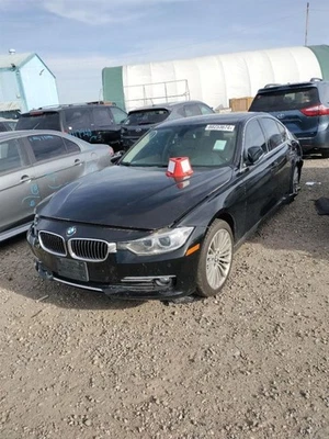 Brazo de control inferior trasero derecho 33326792525 2014-2018 bmw 328d Foto 1 de 4