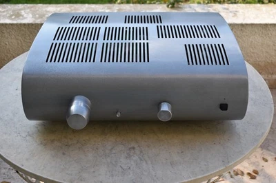 Tube power amplifier - Image 1 of 4