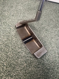 Putter modelo Tech Line diestro hoja derecha 35" agarre para ser reemplazado raro - Imagen 1 de 13