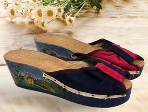 Scarpe bambino vintage epoca seconda guerra mondiale filippine legno intagliato con capanna tiki e palme -anni '40 - Foto 1 di 16