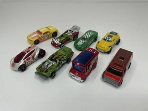 8 Hot Wheels - Nintendo/Super Mario/Donkey Kong Van/Luigi Car/Peach Car And More - Picture 1 of 10
