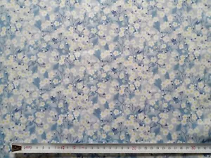 Remnant MITSI C-40 - blue - Liberty of London Tana Lawn cotton approx 67 x 24 cm - Picture 1 of 3