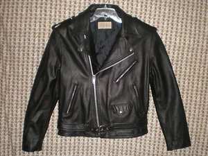 "Chaqueta de motocicleta de cuero negro St John's Bay para hombre forrada en C: 48"" con: 44"" L: 24" - Imagen 1 de 6